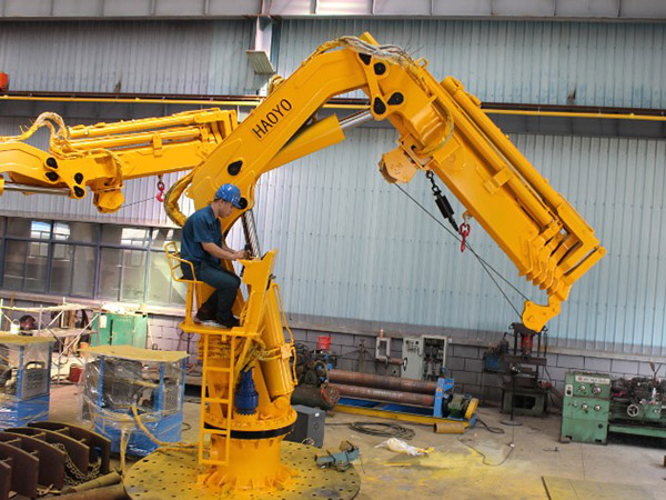 浙江舟山船用折臂吊销售公司船用折臂吊的工作原理