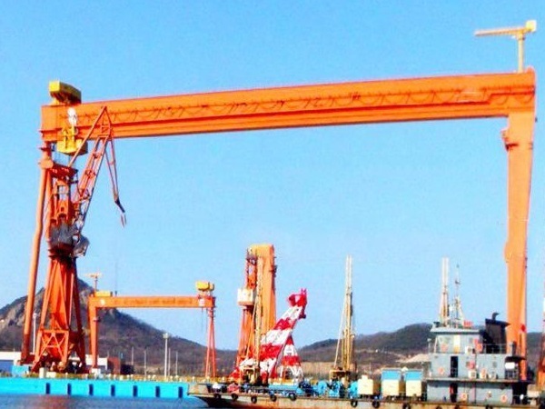 江苏南京造船龙门吊销售公司造船门式起重机工作原理