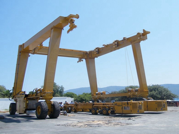 河北黄骅游艇轮胎吊厂家游艇轮胎吊负载能力大