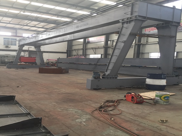 江苏镇江船用舱盖吊厂家船用舱盖吊吊运稳定