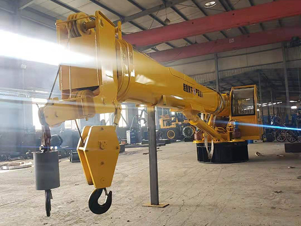 江苏泰州船用液压回转吊厂家船用液压回转吊液压驱动精准回转